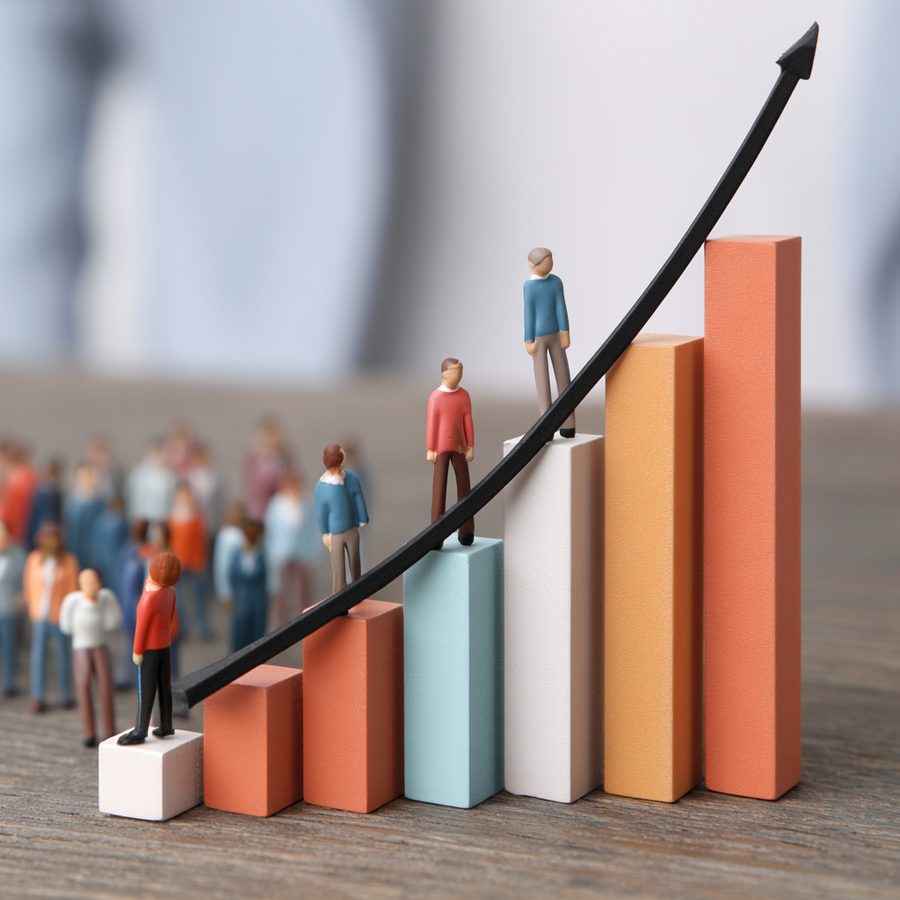 Illustration of ascending revenue growth, representing wholesale margin growth for moving companies using Wayfinder